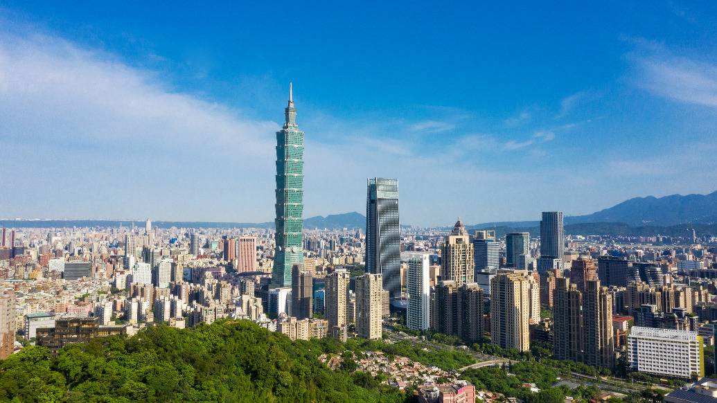 钧正平：台湾问题不容外部势力指手画脚，更轮不到民族败类说三道四