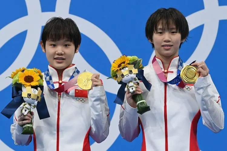 张家齐宣布退役