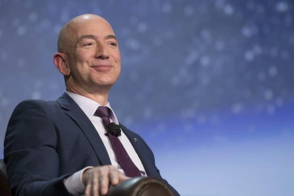 马斯克的作业，又被贝索斯「抄走了」