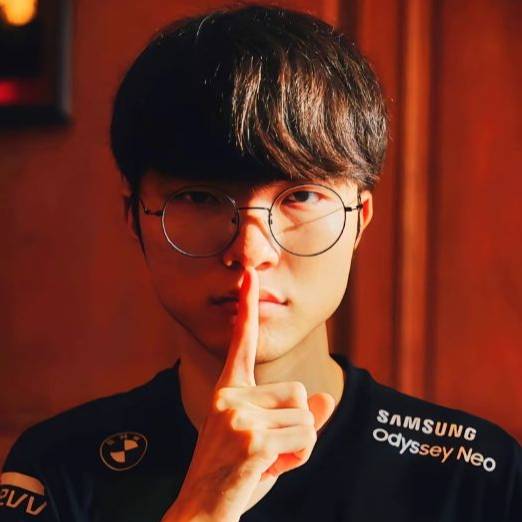 心态爆炸!T1全员红温丑态尽显