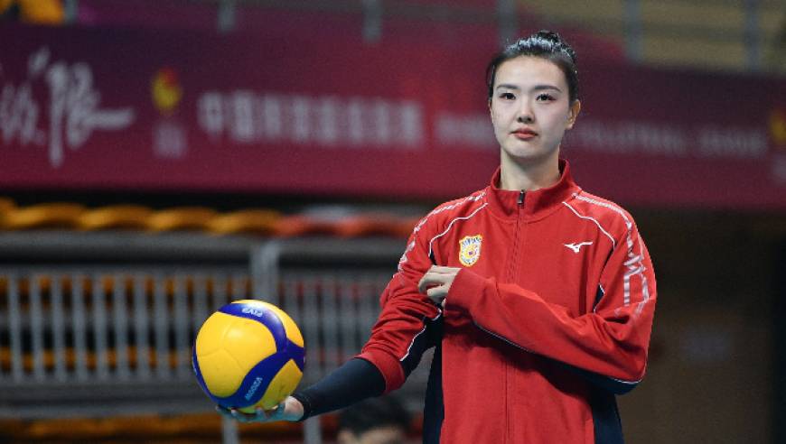 张常宁宣布退役：结束19年球员生涯 未来全职担任江苏女排教练