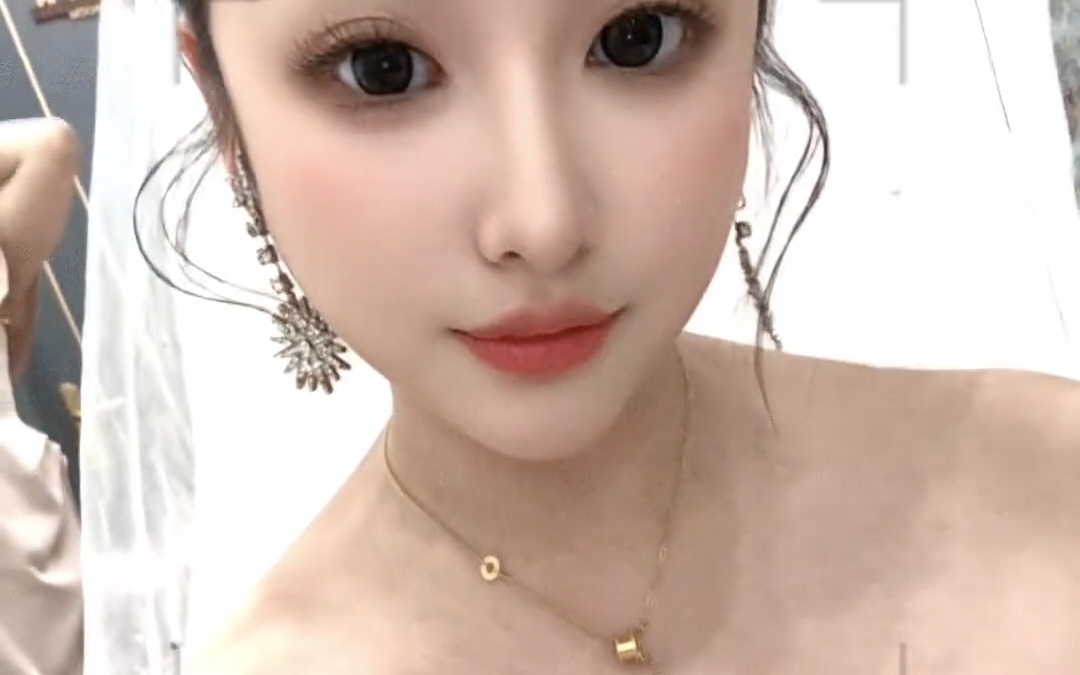好漂亮的新娘