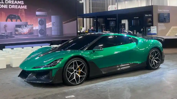 做扫地机的追觅跨界造车首秀，1.8秒破百敢叫板布加迪？