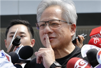 全球限量80只！黄仁勋价值千万RM手表首曝 网友：炫富?等于你买卡西欧！