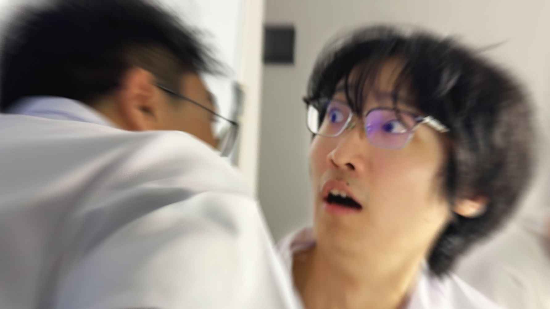 清华求我退出AI领域😨