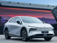 19.58 万~22.58 万元：“全球首款 L3 级算力 AI 汽车”小鹏 G7 上市，首搭 3 颗自研图灵芯片、华为合作 HUD