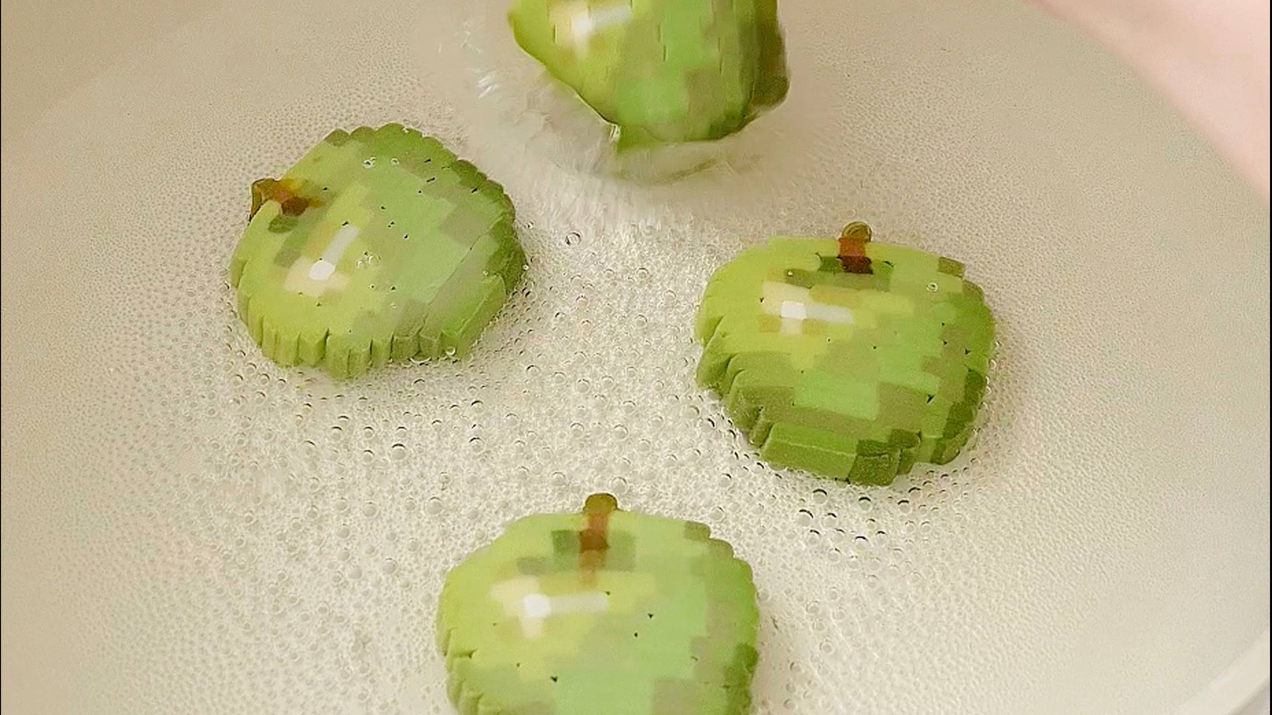 美食博主手搓超越AI的一年