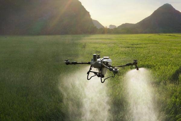大疆农业无人机发布三款新产品|最前线